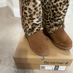 Bear paw boots nwt